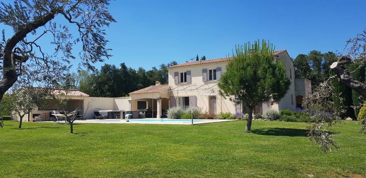 La Bastide De Luson Villa 4 Chambres Spa Sauna Piscine Chaufee Boulodrome Maussane les Alpilles Dış mekan fotoğraf