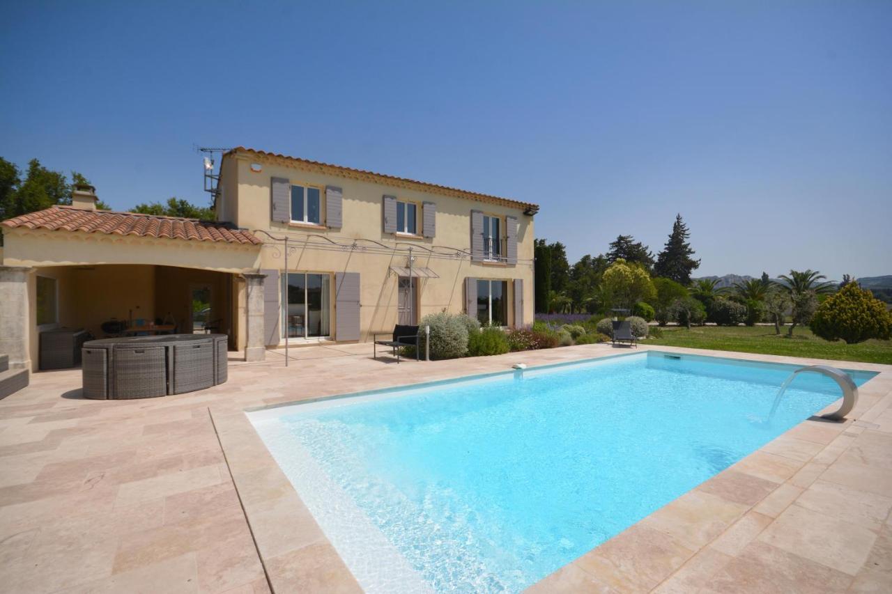 La Bastide De Luson Villa 4 Chambres Spa Sauna Piscine Chaufee Boulodrome Maussane les Alpilles Dış mekan fotoğraf