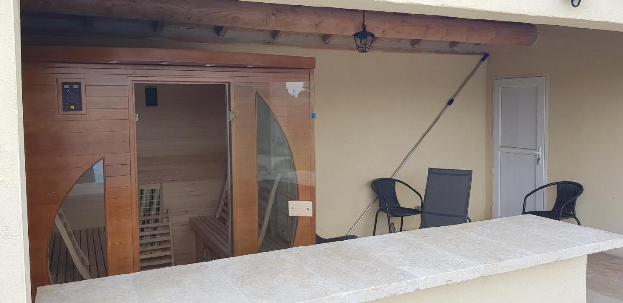 La Bastide De Luson Villa 4 Chambres Spa Sauna Piscine Chaufee Boulodrome Maussane les Alpilles Dış mekan fotoğraf